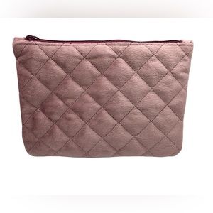 IPSY NWOT VELVET MAUVE COSMETIC POUCH